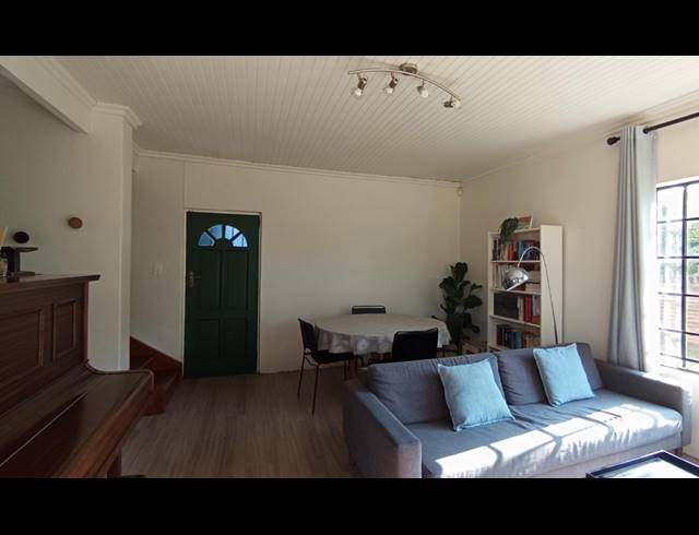 3 BEDROOM HOUSE FOR SALE IN MORELETA PARK